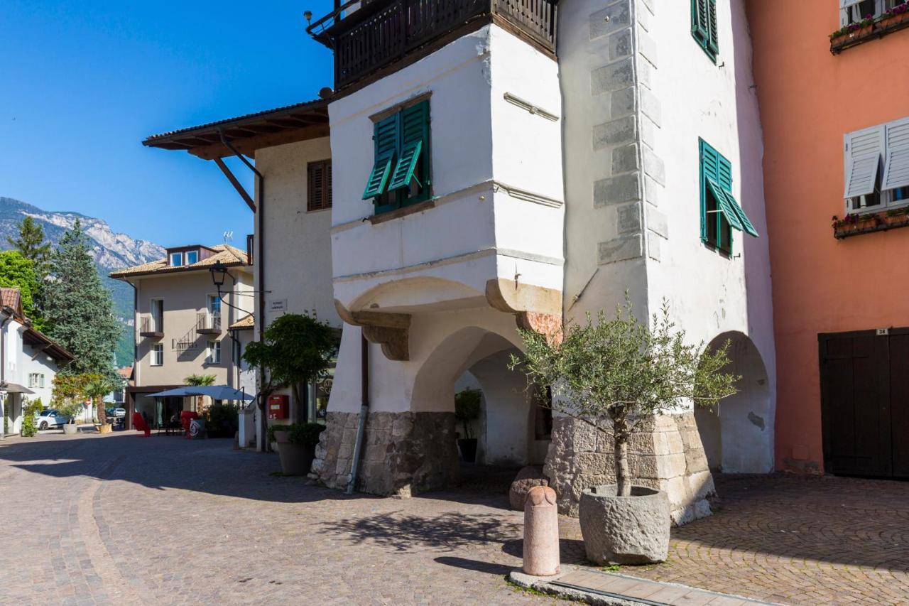 Albergo Diffuso Ela Living - Apartment Bellepoque เองญา ภายนอก รูปภาพ